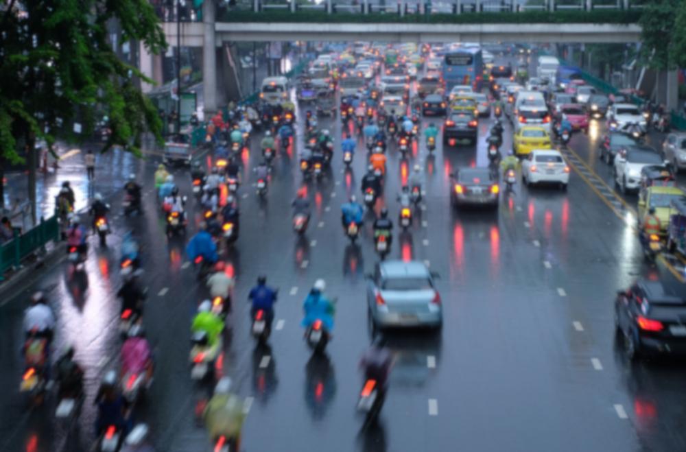 Motorcycle riders lane splitting in Washington. Is lane splitting legal in Washington?